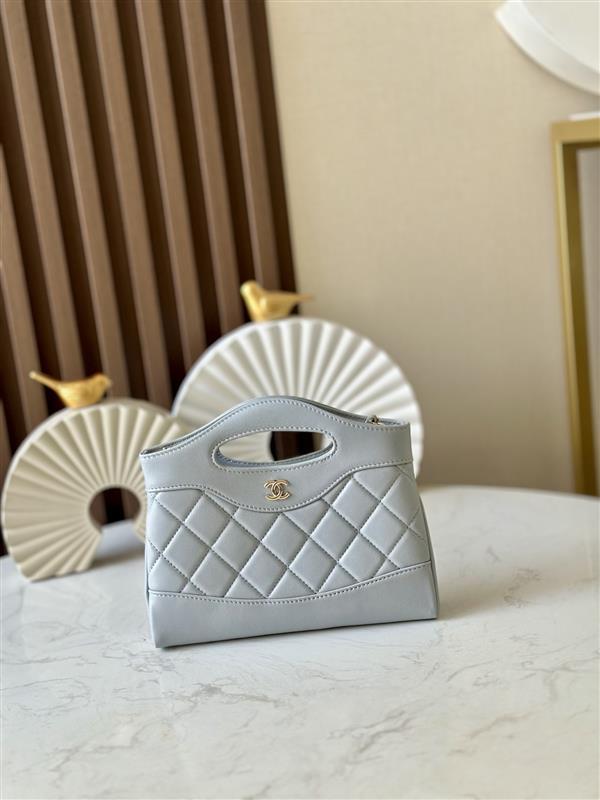 2026131221458216 570